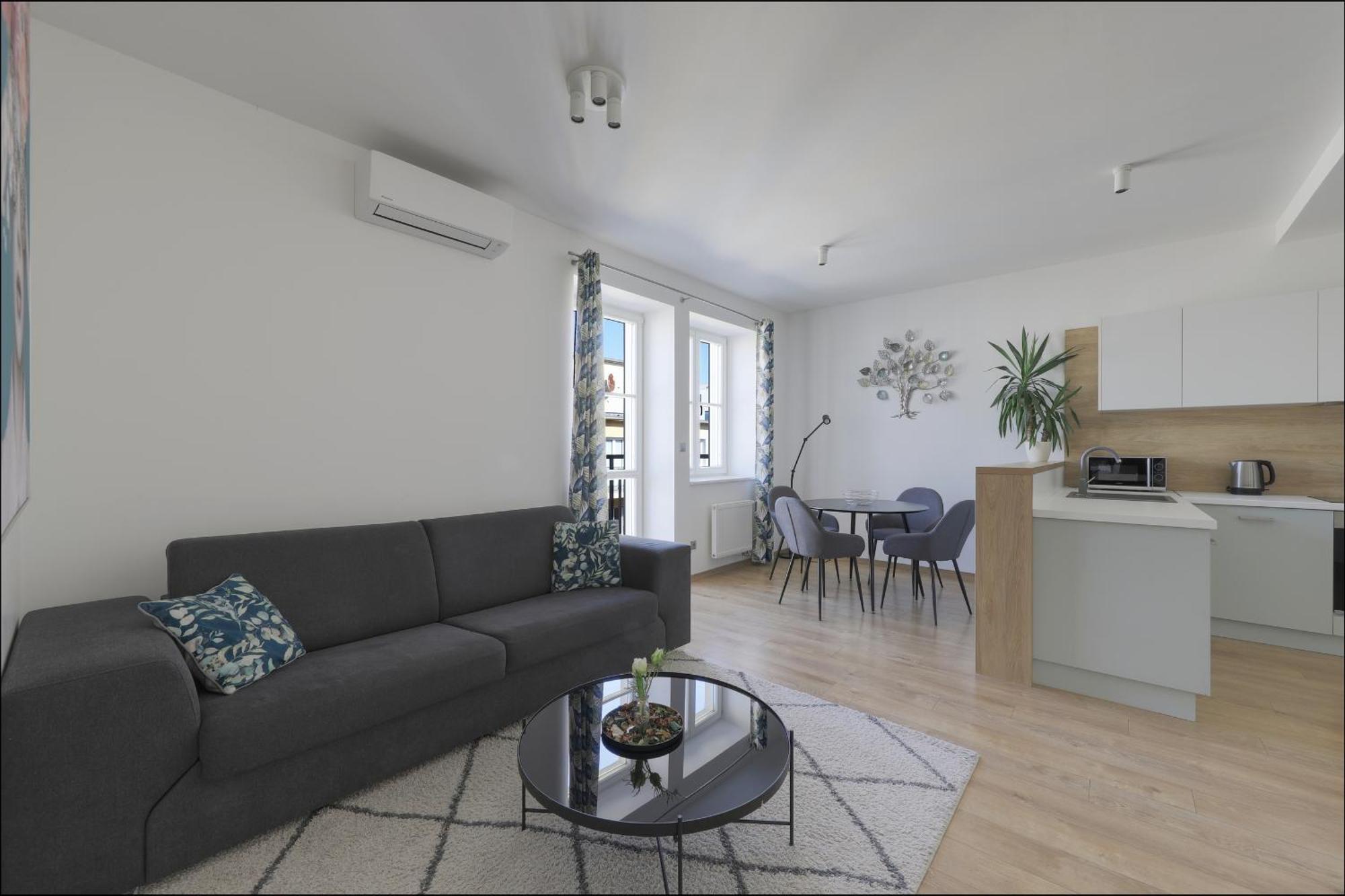 Lermont Apartment Old Town 브라티슬라바 외부 사진